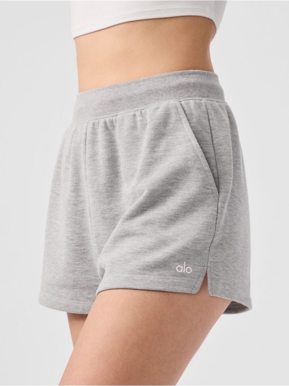 🩶 ALO Yoga Low Key Sweat Shorts Athletic Heather Grey 🩶